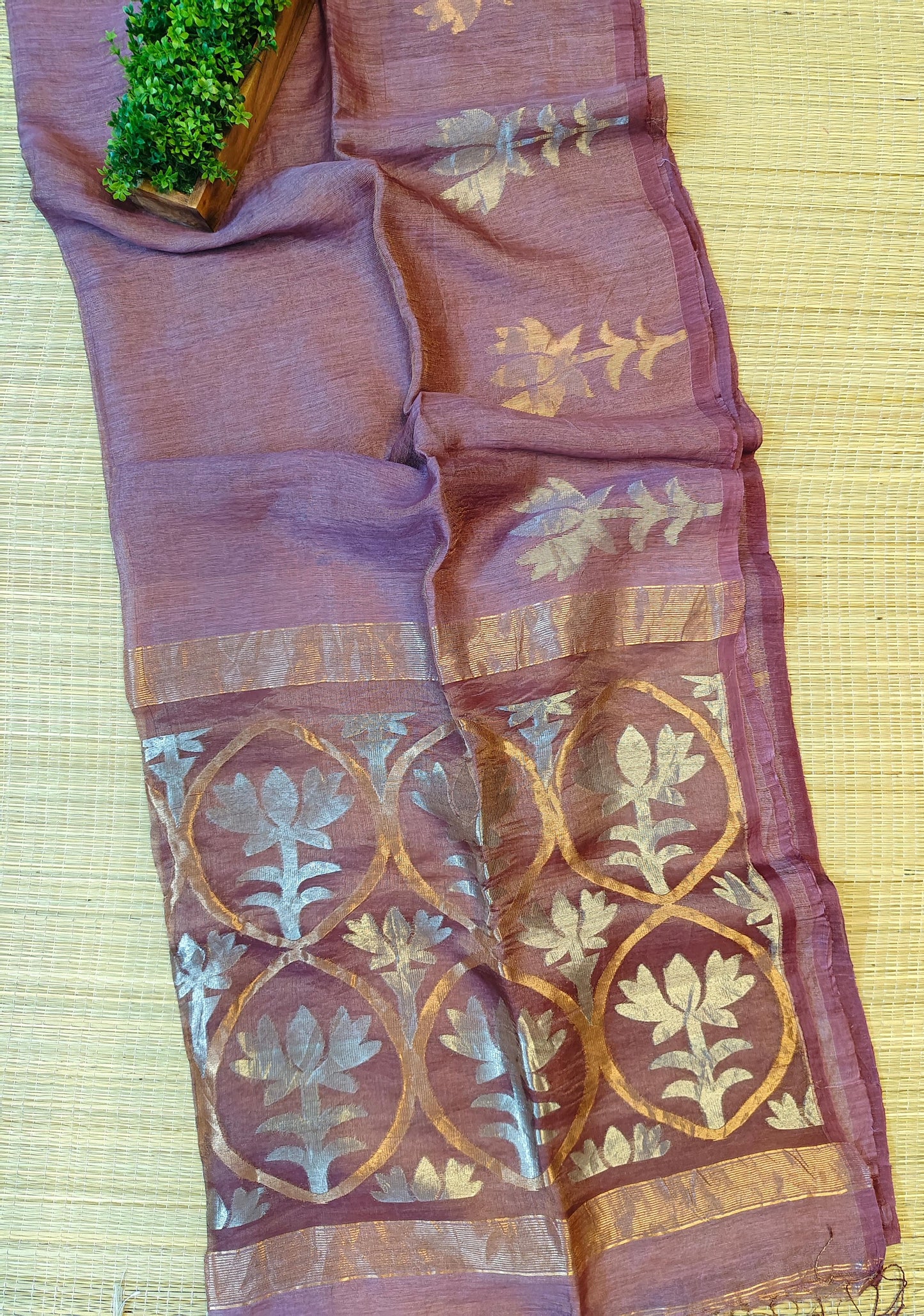 Padmini - Lotus Fusion Silk Linen Saree by Rihyaaz, premium handwoven silk linen saree with lotus-inspired design, lightweight festive ethnic wear for weddings and celebrations.