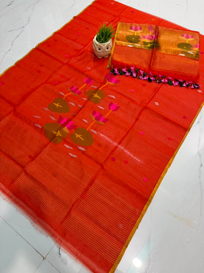 Rihyaaz handwoven Muslin Paithani Jamdani suit set with 2.5-meter top and 2.5-meter tassel-detail dupatta
