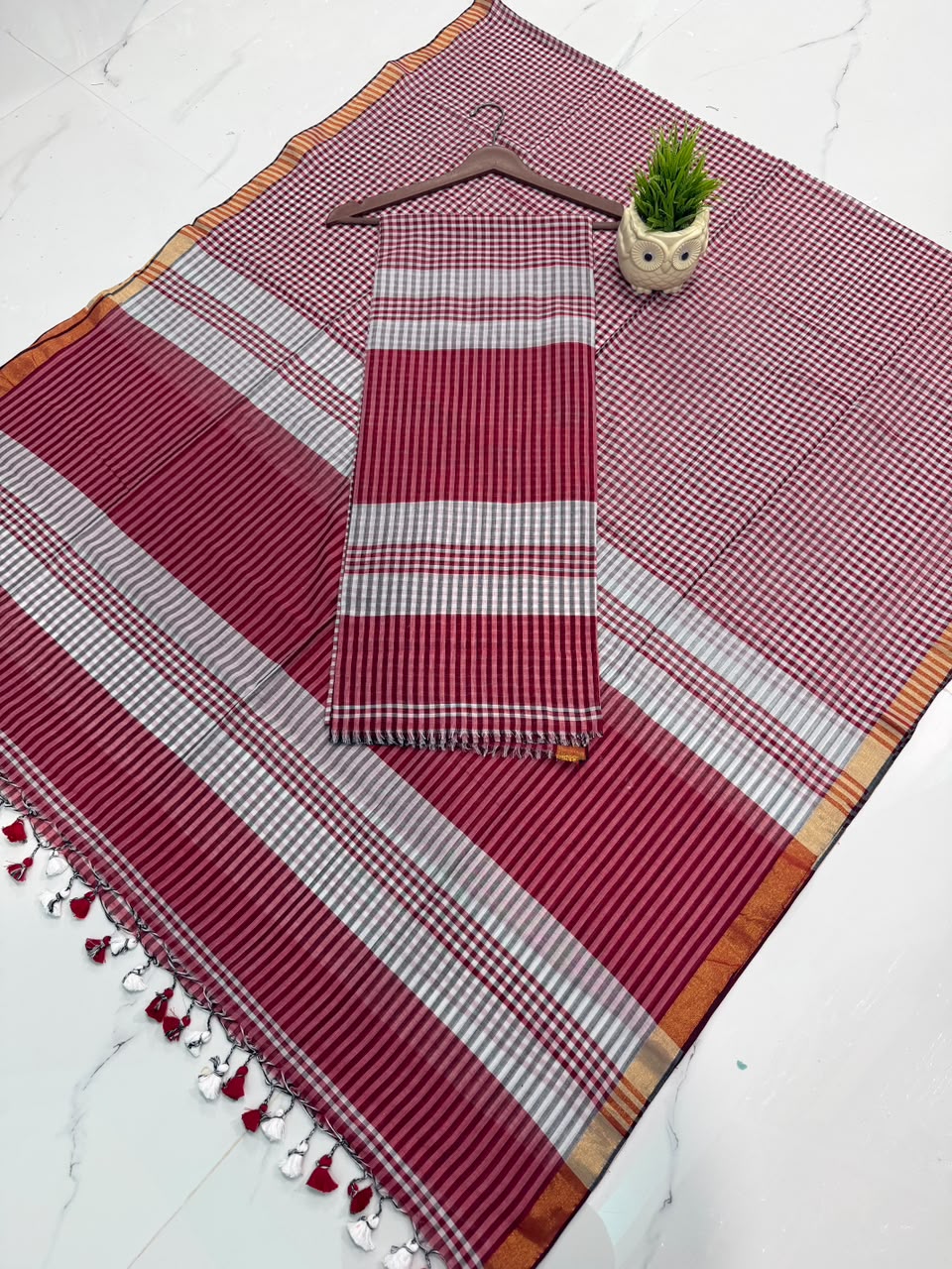 New pure cotton check Gamcha handwoven suit by Rihyaaz with 2.5-meter top and 2.5-meter dupatta featuring Jol Net detailing.
