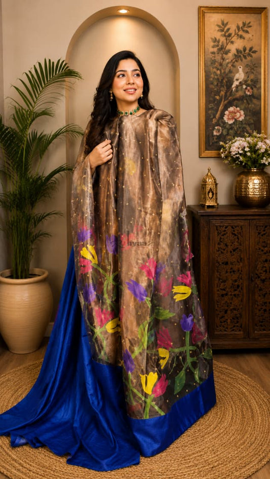 Qala tissue silk sequin weaved saree with intricate Jamdani palla and solid-colour blouse piece, customisable in pastel shades by Rihyaaz.