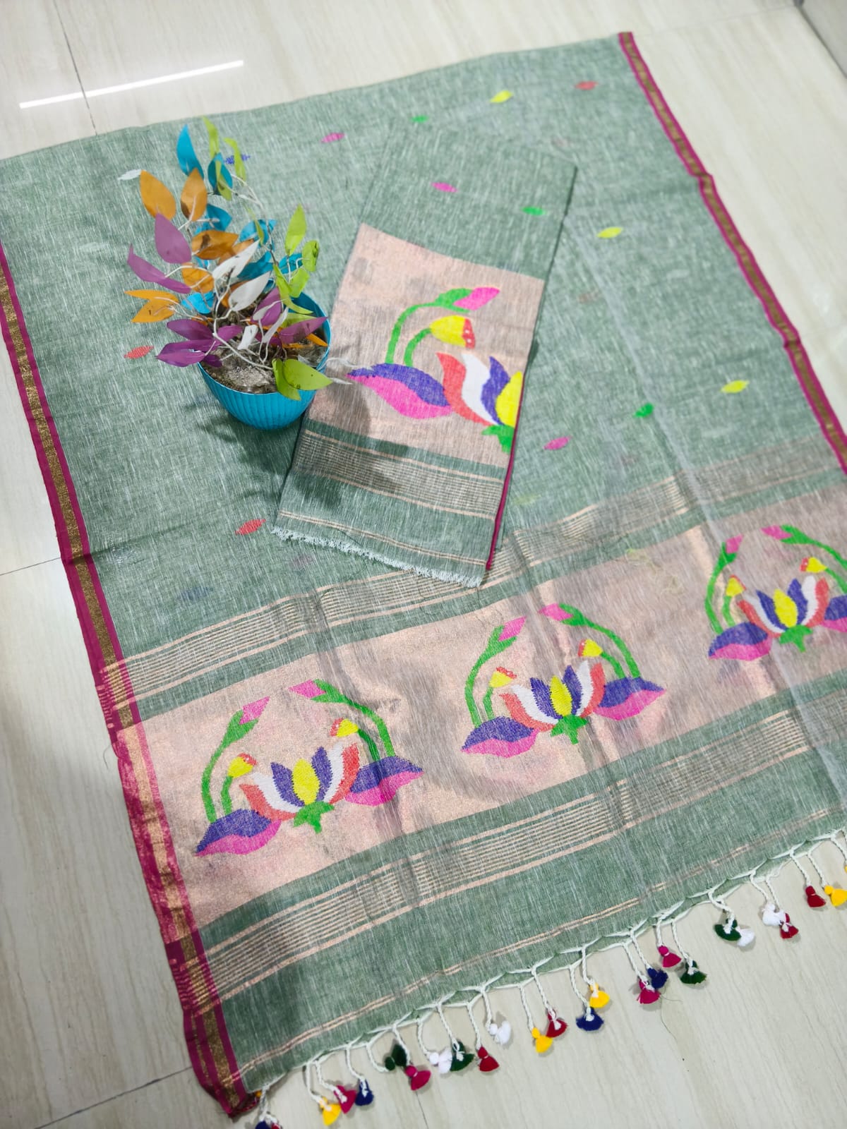 Cocoon Sage Green Jayshree linen by linen suit with intricate needle tissue patta Jamdani weaving, premium traditional ethnic wear by Rihyaaz.