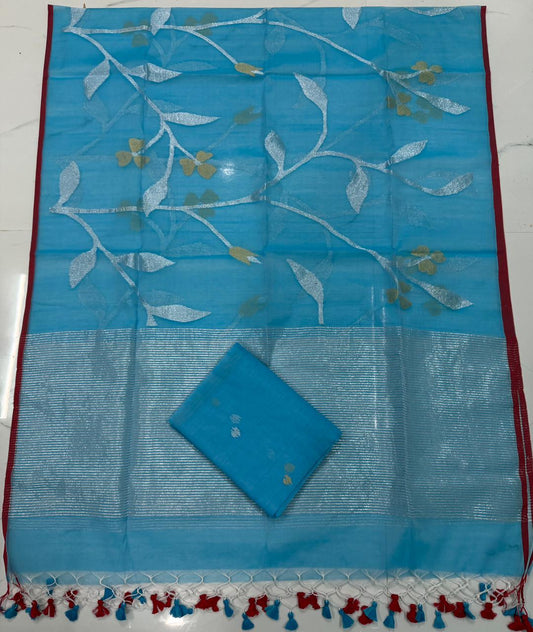 Rihyaaz Muslin Jamdani suit with handwoven detailing, 2.5 meter top and 2.5 meter tassel-finished jal work dupatta.