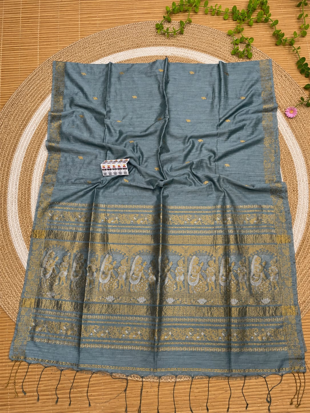 Rajya Matka Swarnachari saree with intricate Krishna Yashoda motif by Rihyaaz