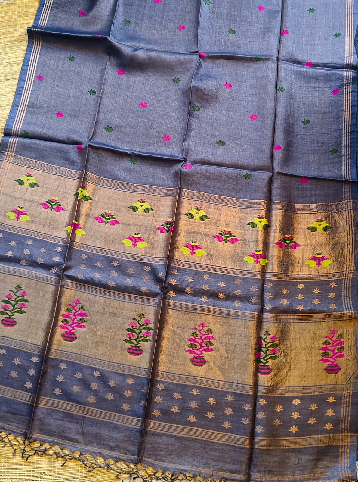Ritwik premium Slate tissue tussar saree with Paithani-inspired pallu and all-over Jamdani woven butta, featuring a running blouse piece from Rihyaaz’s exclusive festive collection.