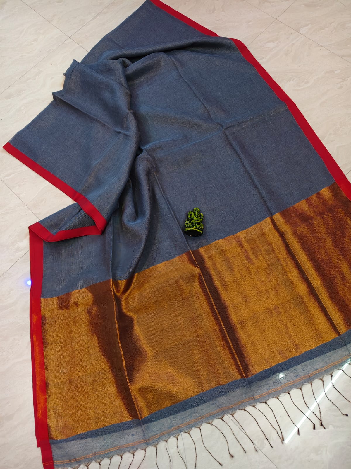 Premium Silk Linen Saree by RIHYAAZ, available in multiple colours with elegant drape and running blouse piece