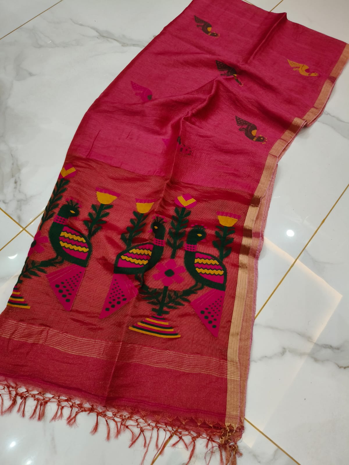 Mayur strawberry pure Jayasree linen tissue saree with pure tested zari and Paithani Jamdani work, featuring a running blouse piece by Rihyaaz.