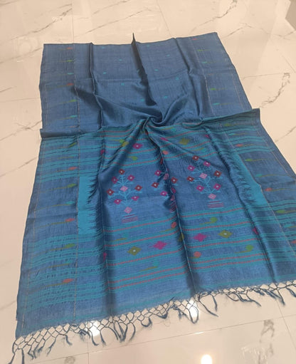 Swarnim Teal Blue Paithani Bengal Tussar saree with intricate Jamdani weaving and running blouse piece by Rihyaaz Fashions.