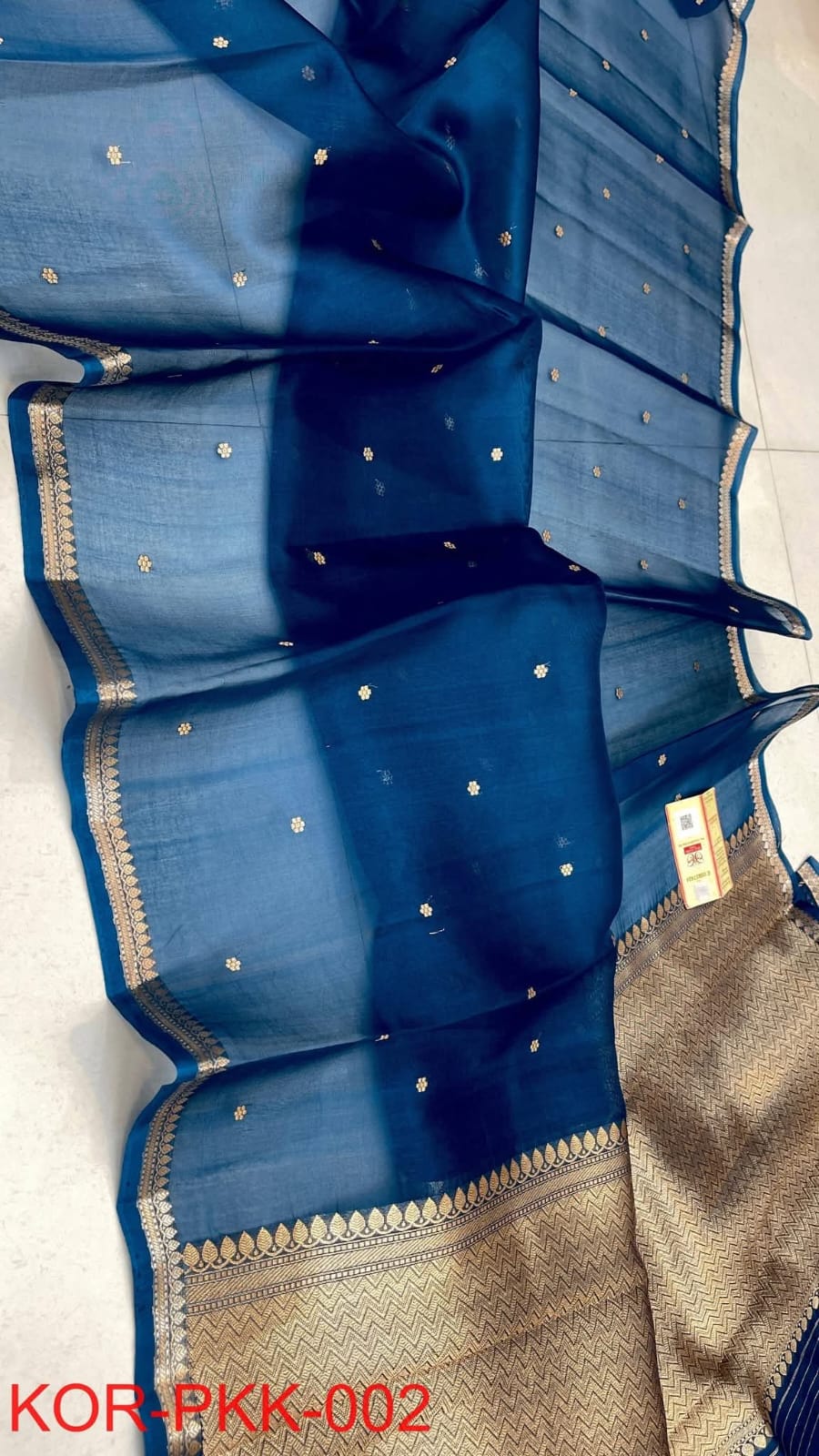 Maheen Premium Kora Silk Zari Weaved Border Saree by Rihyaaz featuring luxurious handwoven Kora silk, elegant zari woven border, lightweight festive designer saree for weddings and celebrations.