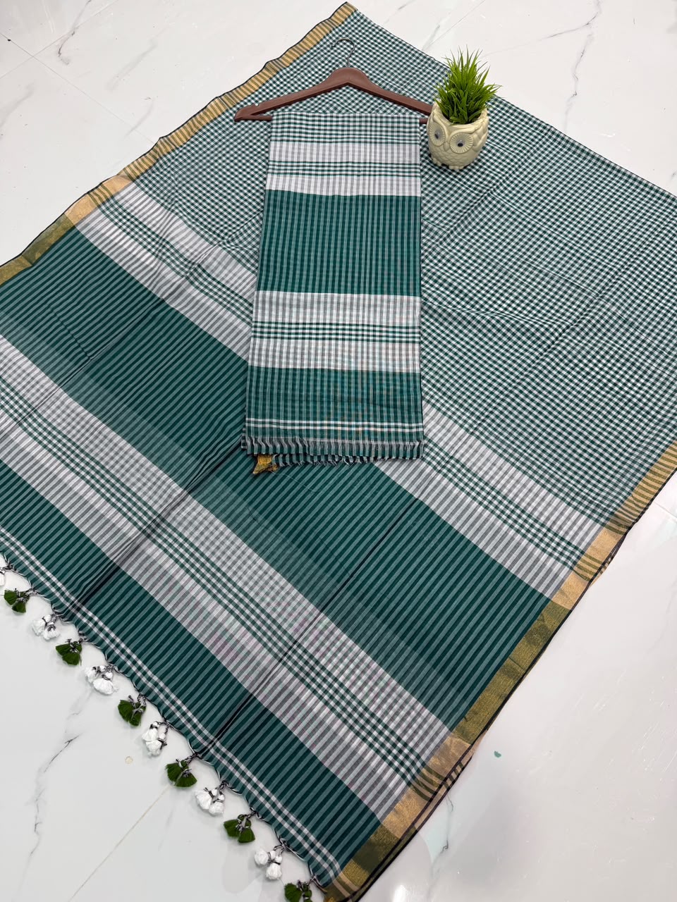 New pure cotton check Gamcha handwoven suit by Rihyaaz with 2.5-meter top and 2.5-meter dupatta featuring Jol Net detailing.