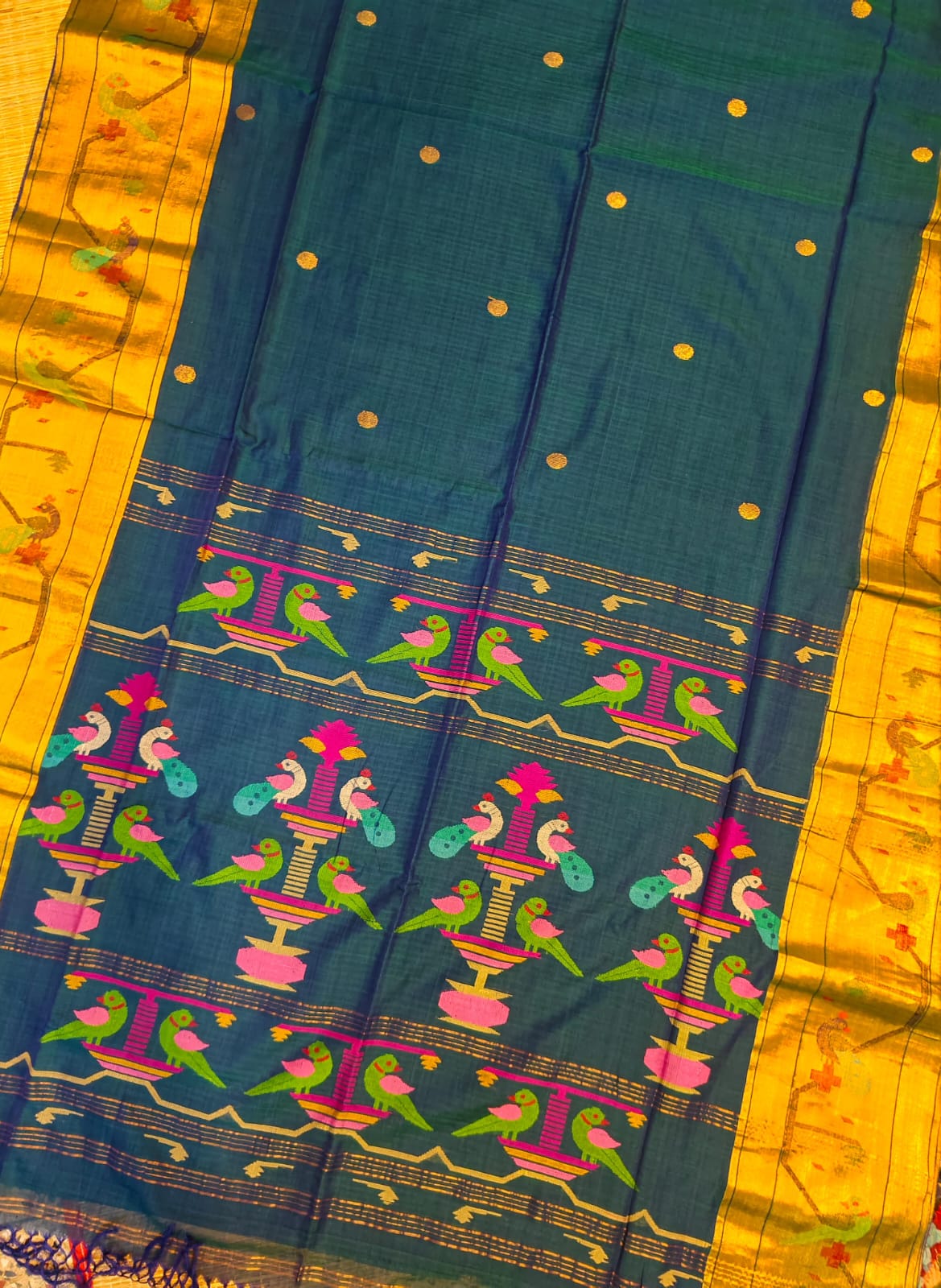 Saree with blue and yellow patterned fabric
