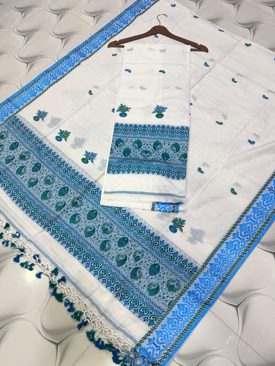 Rihyaaz Cotton Baluchuri Cotton-by-Cotton handwoven suit with 2.5 meter cotton top and 2.5 meter dupatta