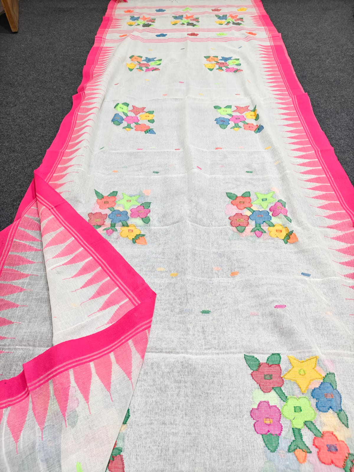Exclusive handloom Manipuri saree with intricate all-over work, 13–14 haat long length and running blouse piece by Rihyaaz.