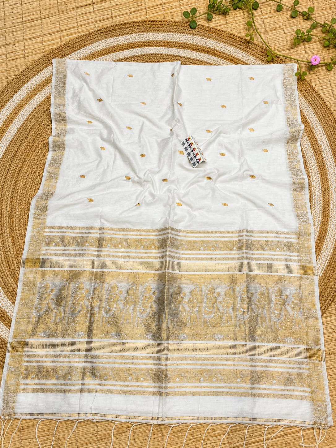Rajya Matka Swarnachari saree with intricate Krishna Yashoda motif by Rihyaaz