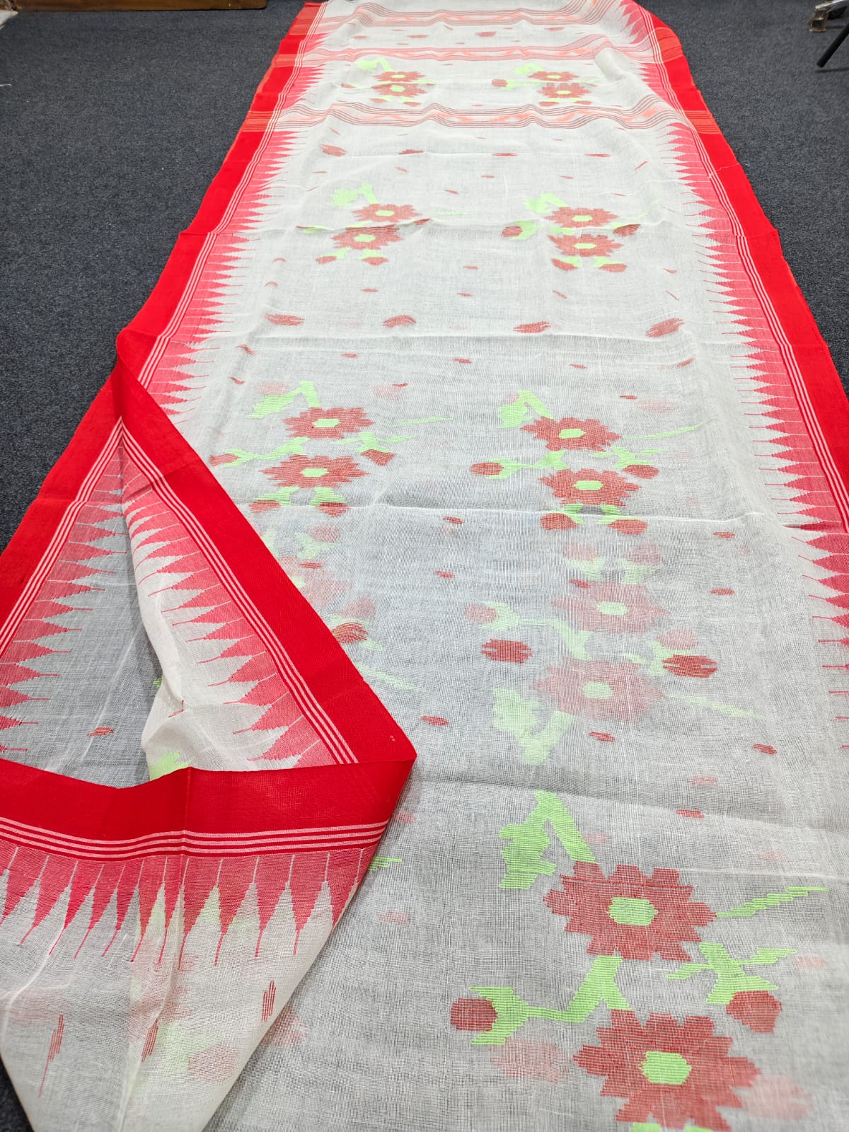 Moirangphee cotton handloom saree by Rihyaaz, showcasing traditional Indian weaving craftsmanship and elegant ethnic design