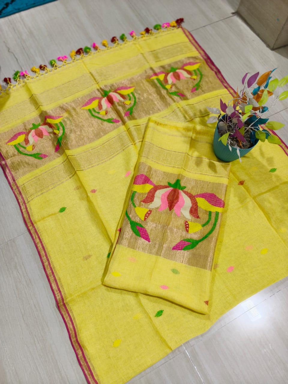 Cocoon Yellow Jayshree linen by linen suit with intricate needle tissue patta Jamdani weaving, premium traditional ethnic wear by Rihyaaz.
