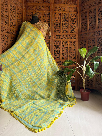 Luxe Yellow pure 100 count Jayasree linen check saree with running blouse piece by Rihyaaz