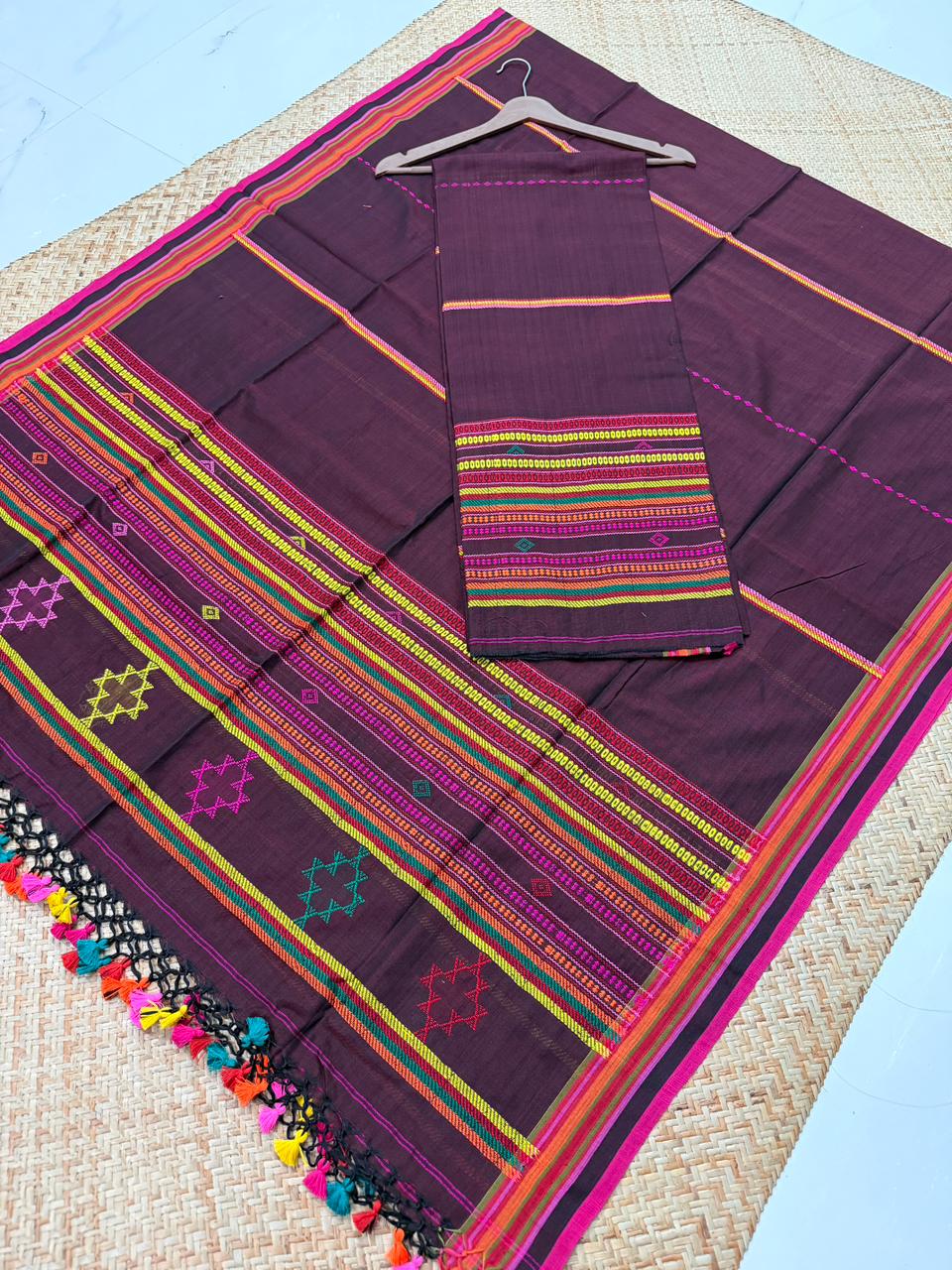 Bhujodi Jamdani pure cotton handwoven suit by Rihyaaz with 3 meter top and 2.5 meter dupatta.