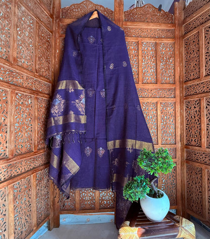 Jarau – Organic Linen High-Quality Needle Jari Meenakari Jamdani Suit (2-Piece Set)