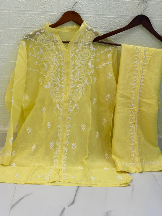 Luxurious Hand-Embroidered Chikankari Suit Set: Pure Mul Chanderi Shirt & Chanderi Silk Pant