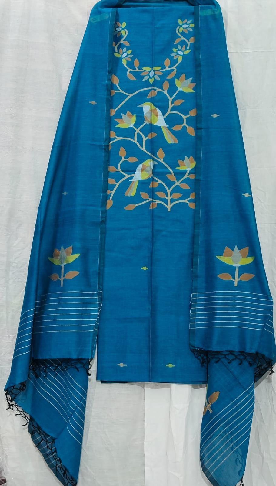 Parijat Mul Cotton Handwoven Needle Jamdani Suits – Premium 2.5m*2 Set