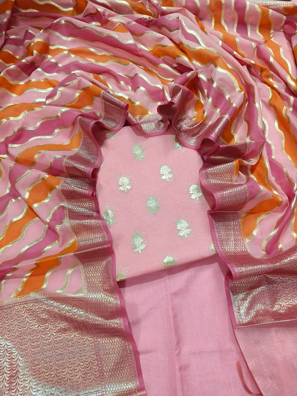 Banarasi floral weave suit with rangkaut Dupatta
