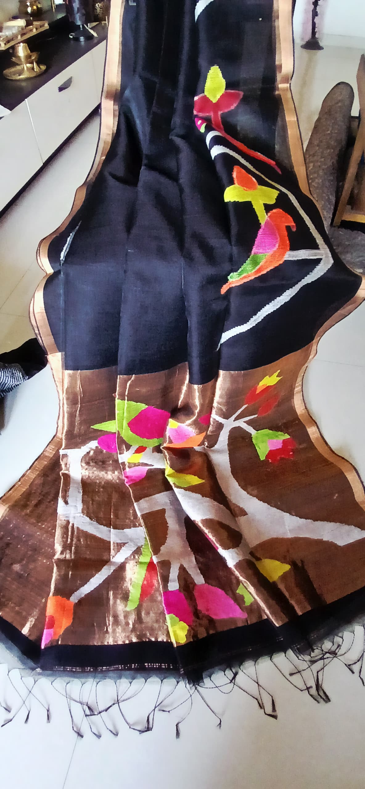 Pure Muslin- Hand Woven bird motif saree✨