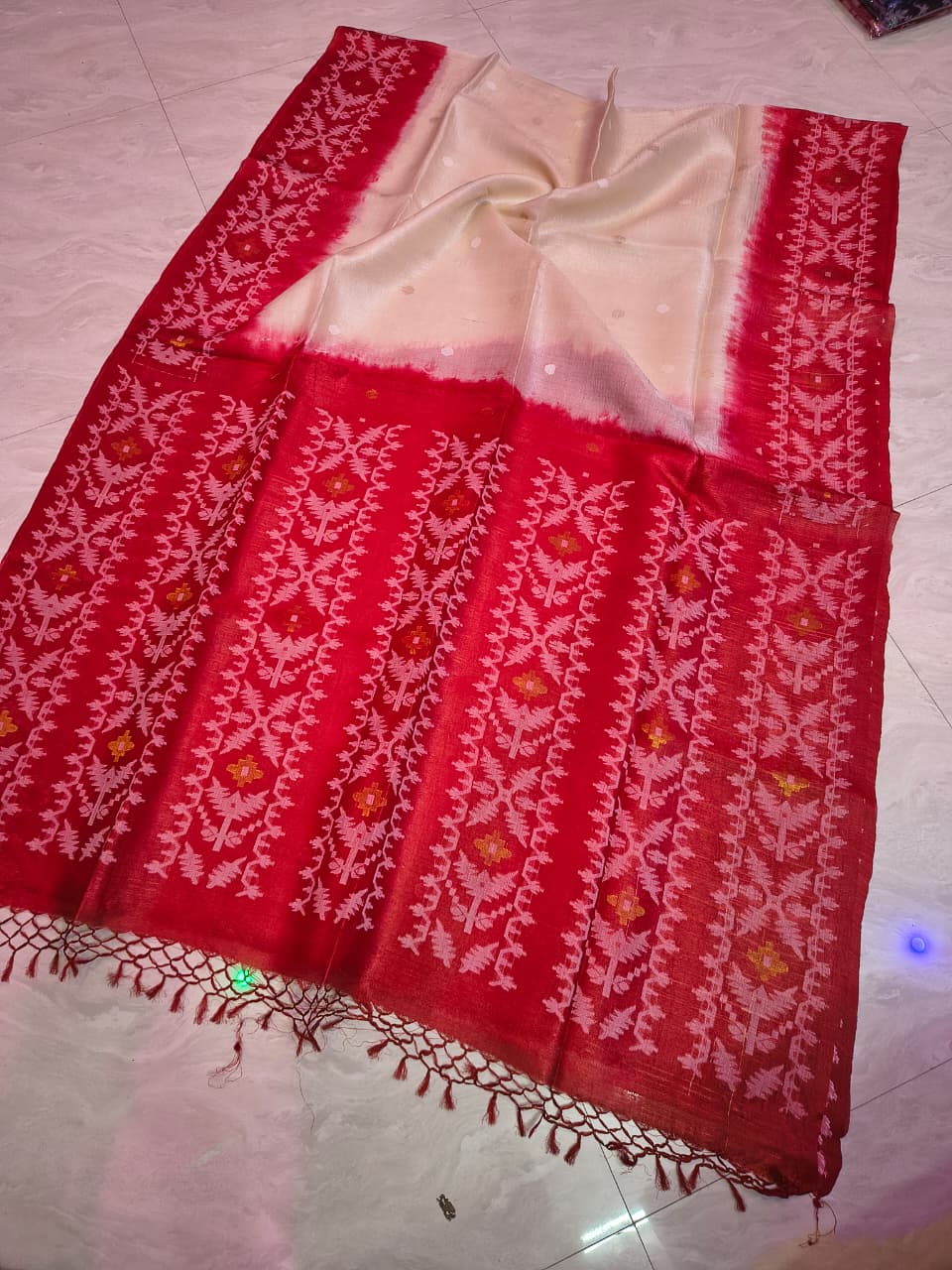 Pure Tussar Jamdani Tie-Dye Saree | Handwoven Tussar Silk with Blouse