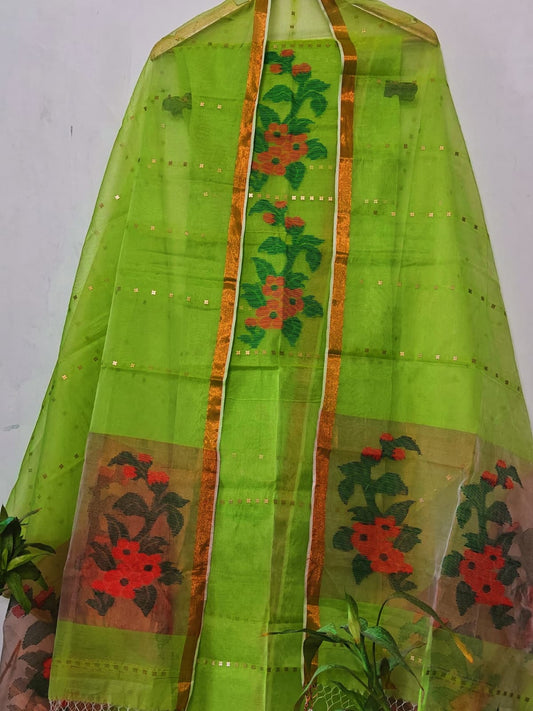 𝓜𝓪𝓷𝓭𝓮𝓵𝓵𝓪  -Muslin sequin Jamdani with floral needle weaved tissue palla