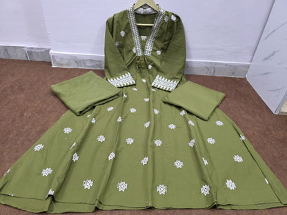 Rangriti – A Dreamy Anarkali Ensemble for Effortless Elegance