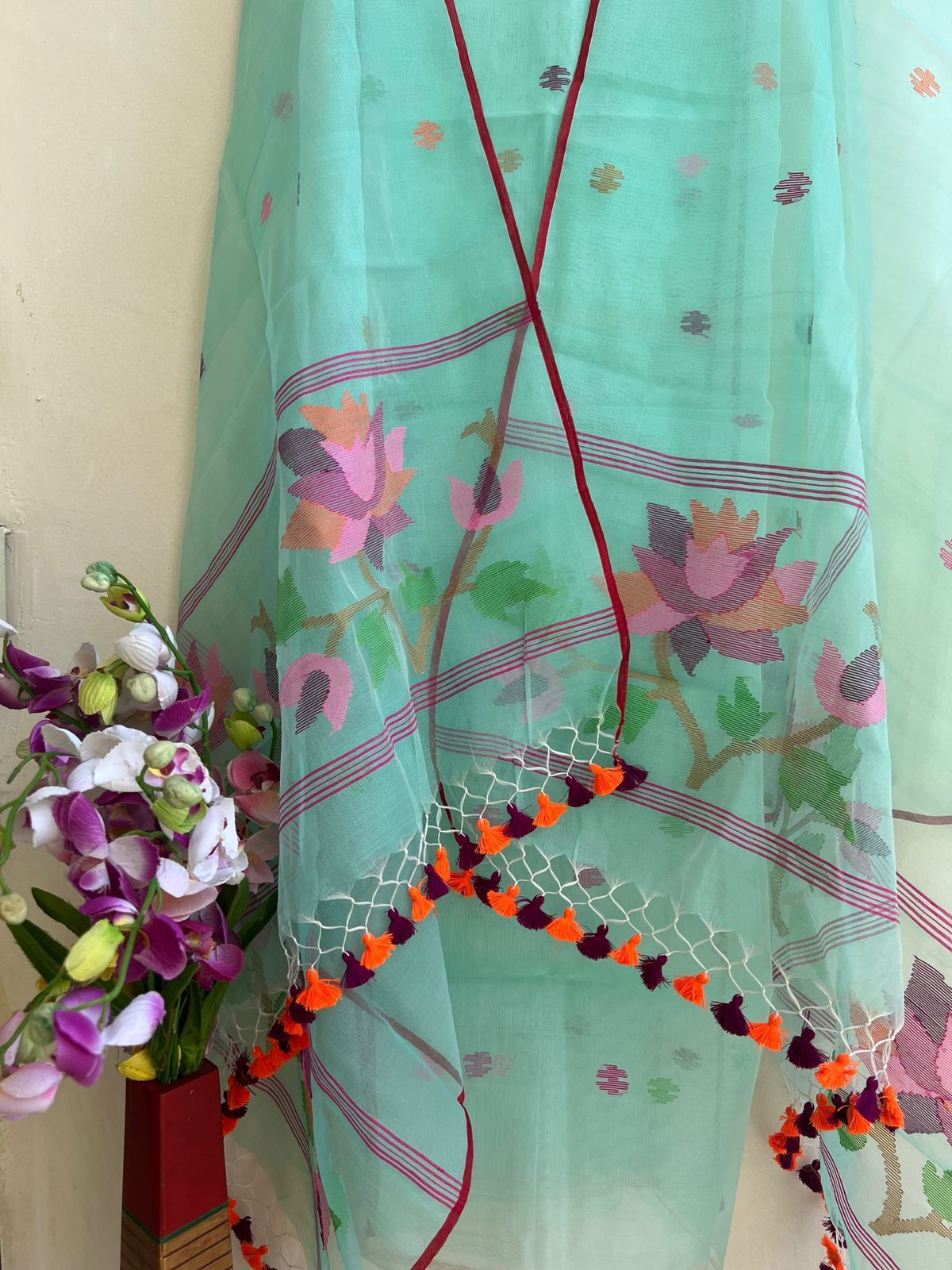 𝕸𝖔𝖎𝖗𝖆𝖓𝖌 | Muslin Manipuri Weaved Dupatta with Polka Dot Tops