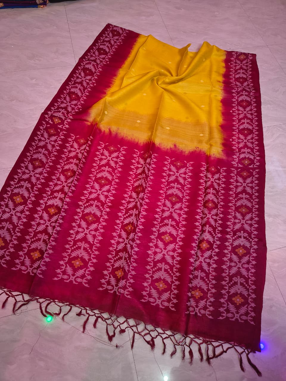 Pure Tussar Jamdani Tie-Dye Saree | Handwoven Tussar Silk with Blouse