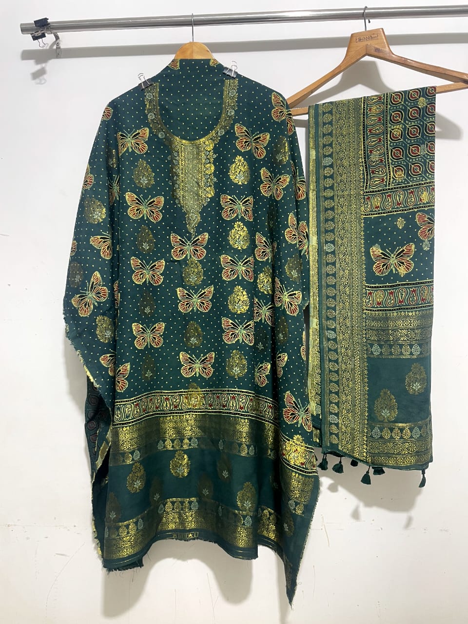 Naaz – Banarasi Pita Zari Handwoven Ajrakh Dola Silk 2-Piece Set