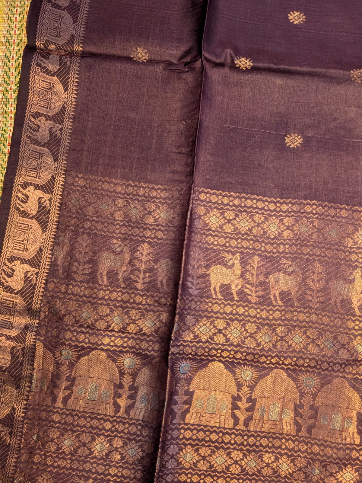 Hiran Dark brown pure Bengal Tussar silk Swarnachuri saree by Rihyaaz Fashions with running blouse piece.