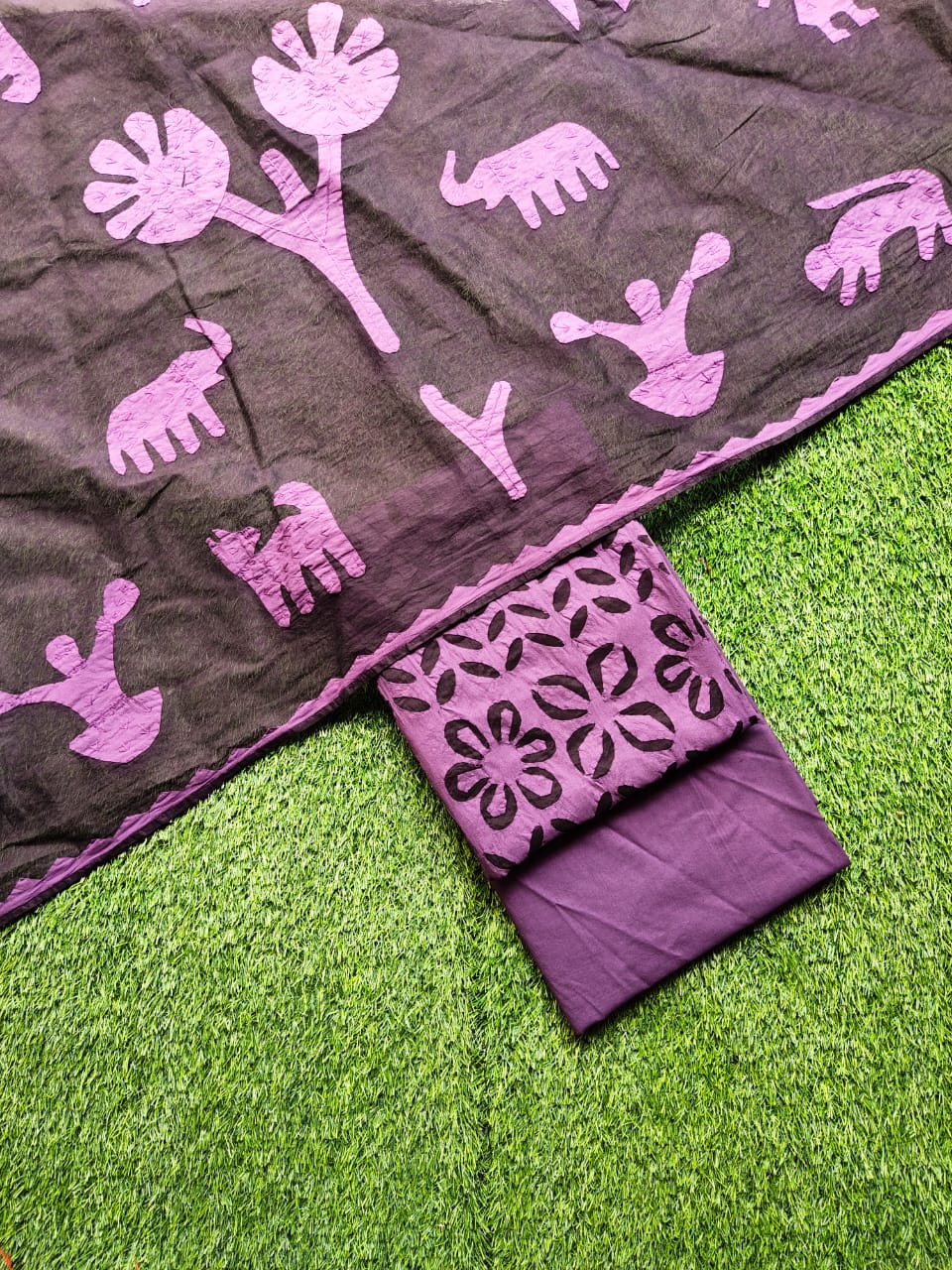 Sindhu the heritage old figure motif Rilli dupatta cotton suits