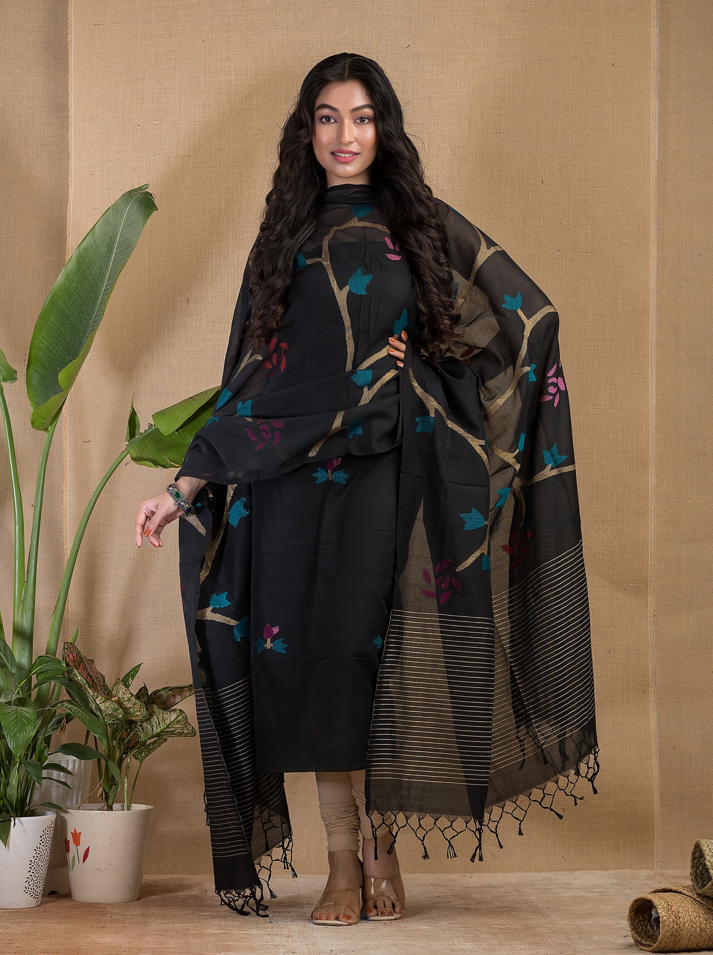 Sukumari – 120 Count Mul Cotton All-Over Weaved Dupatta Suits