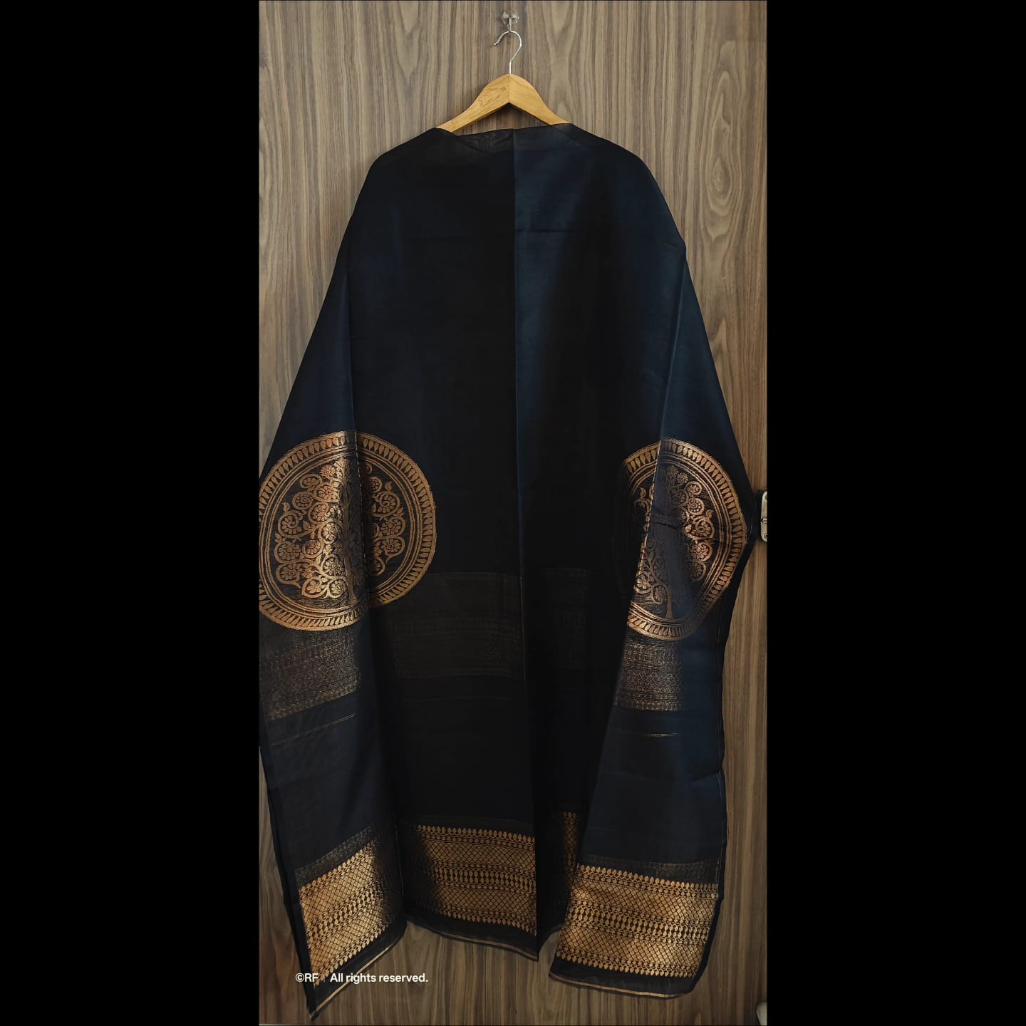 Mul Silk Handwoven Banarasi Kaftan | Elegant & Lightweight
