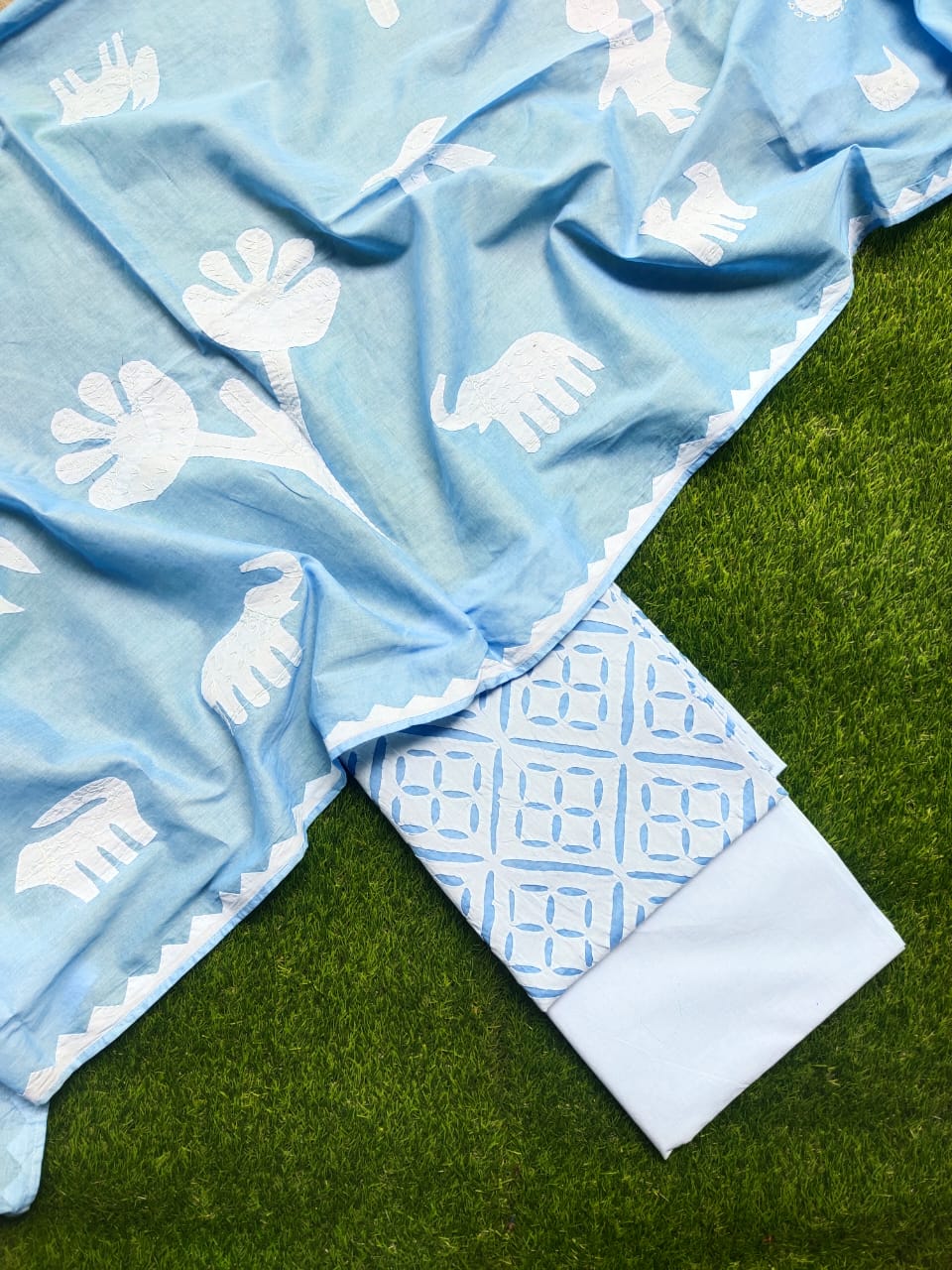 Sindhu the heritage old figure motif Rilli dupatta cotton suits