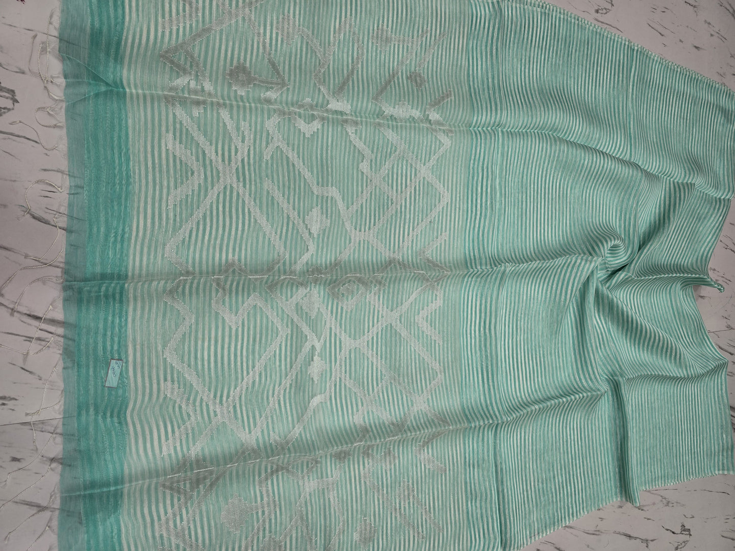 Sarsi – Pure Silk Linen Resham Pallu Jamdani Handwoven Saree with Blouse Piece | Rihyaaz