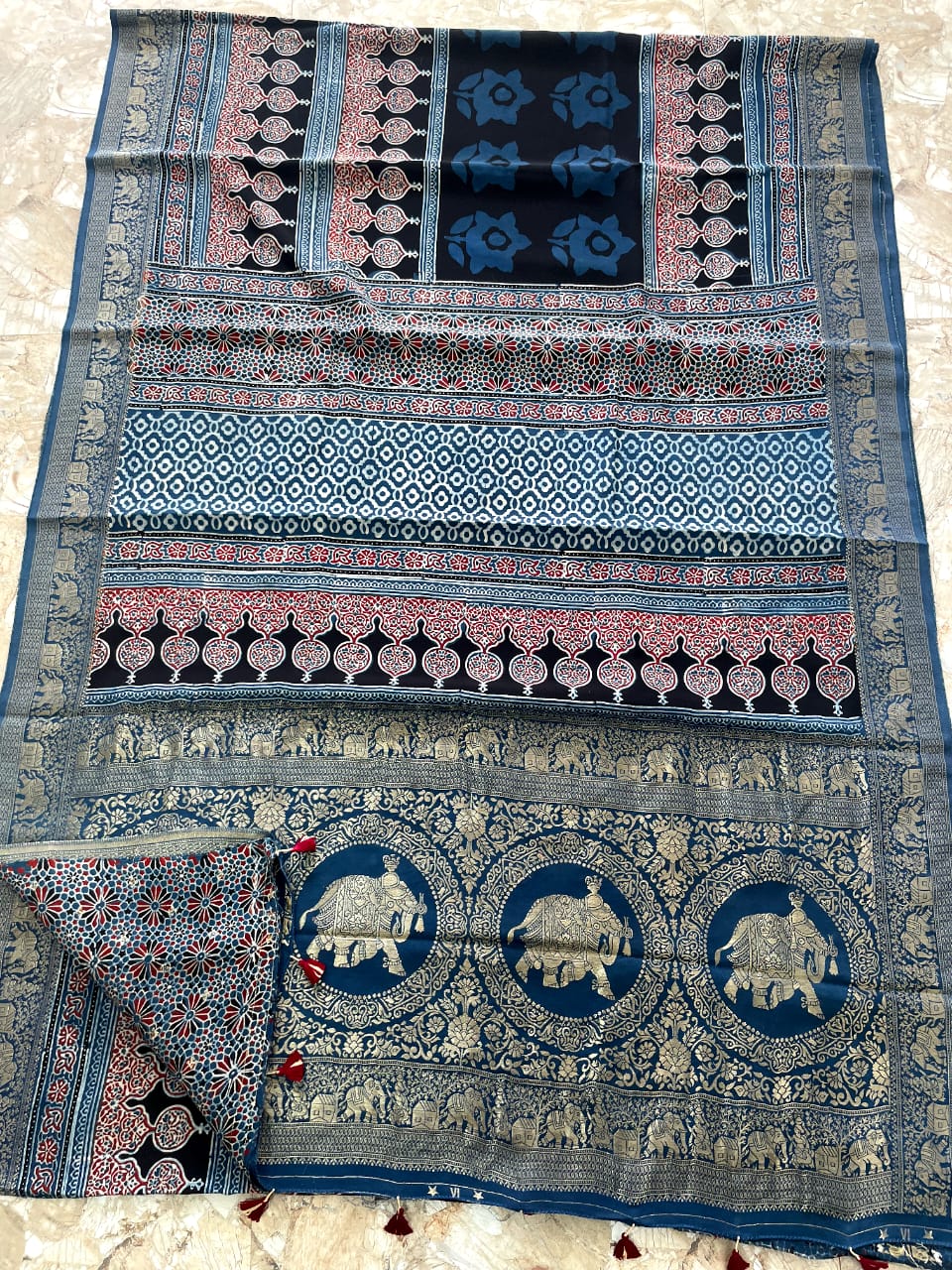 Dola Benarasi Pallu Ajrakh Hand Block Print Saree | Authentic Handloom Elegance
