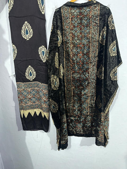 Nayab – Silk Velvet Ajrakh Suit with Modal Silk Dupatta (2.5 mtr)