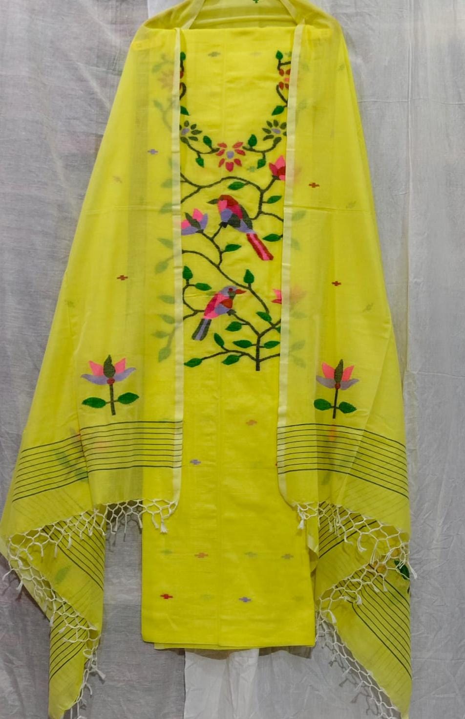 Parijat Mul Cotton Handwoven Needle Jamdani Suits – Premium 2.5m*2 Set