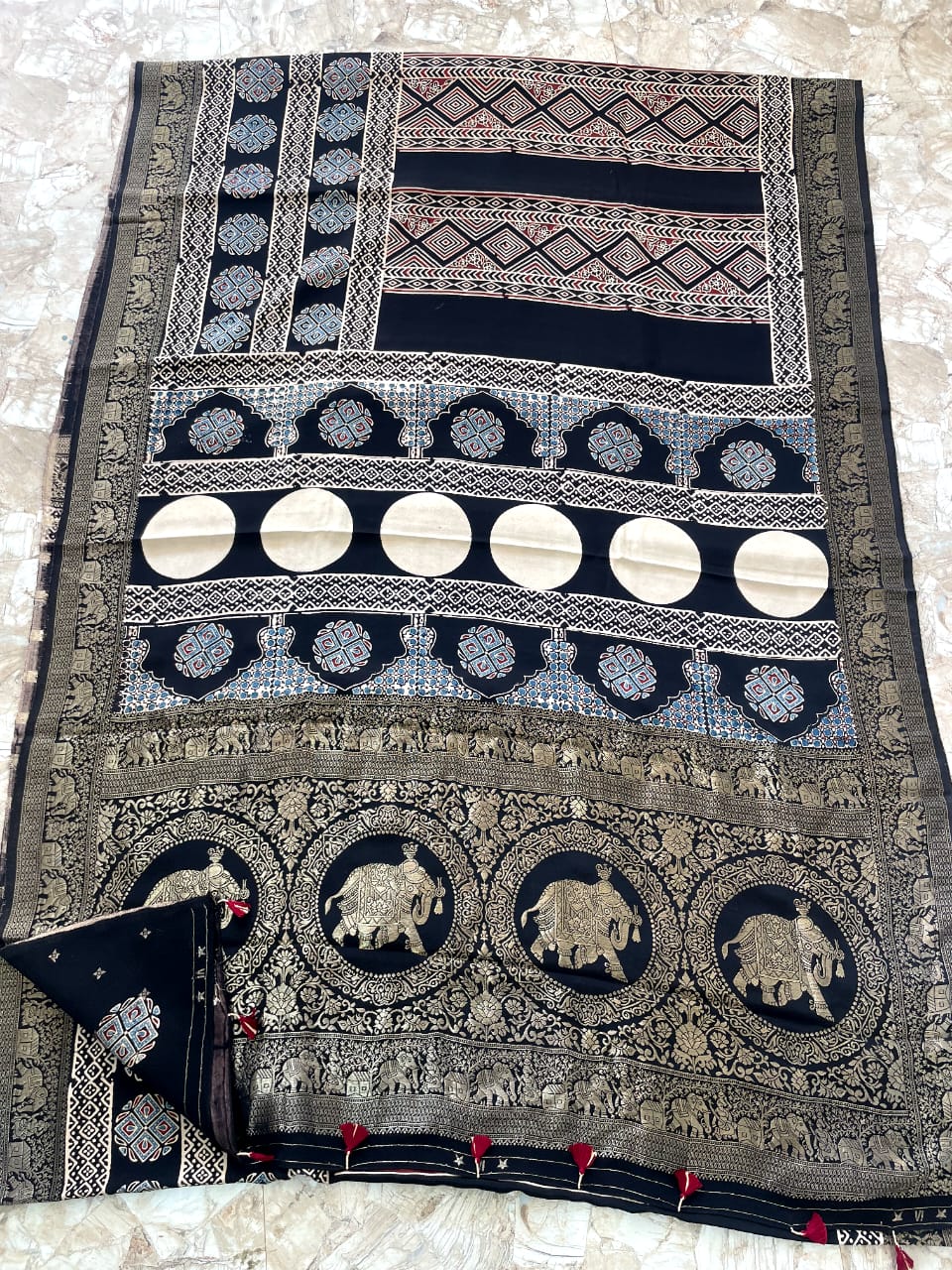 Dola Benarasi Pallu Ajrakh Hand Block Print Saree | Authentic Handloom Elegance