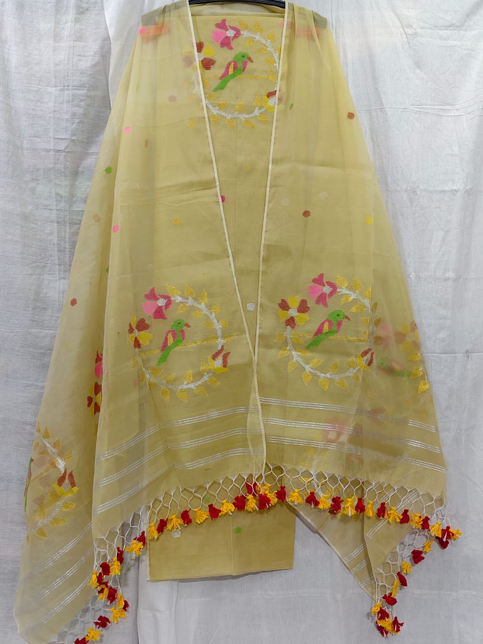 Pinjra~ Muslin Handwoven Jamdani Suits – Perfect Summer Elegance