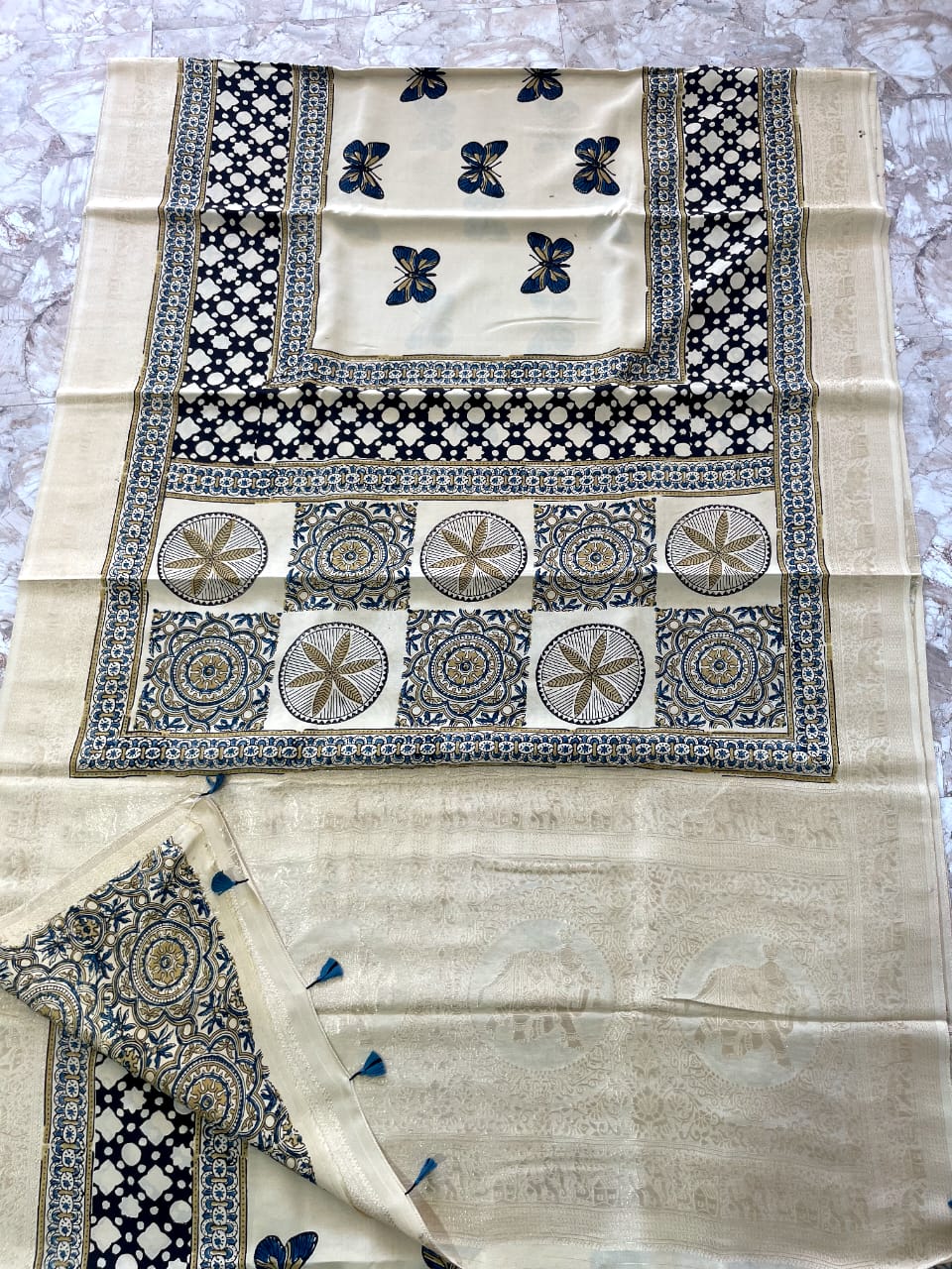 Dola Benarasi Pallu Ajrakh Hand Block Print Saree | Authentic Handloom Elegance