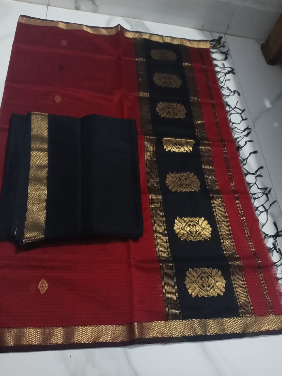 Maheshwari Silk Top & Dupatta – Handwoven Elegance | Pure Traditional Maheshwari Silk