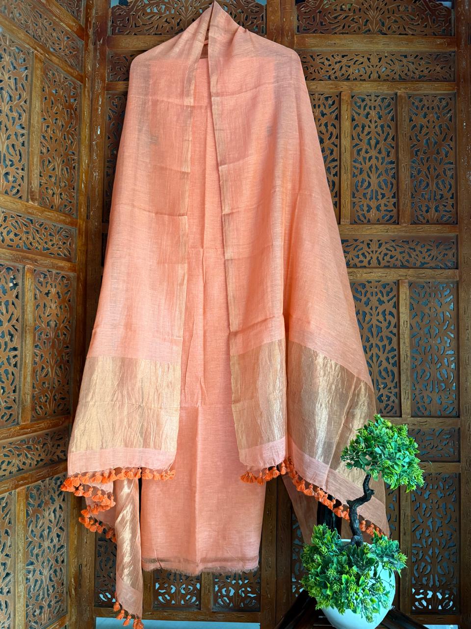 ℛ𝓊𝓉𝒷𝒶 | Premium Polka Dot Linen Suit With Broad Zari Palla Dupatta