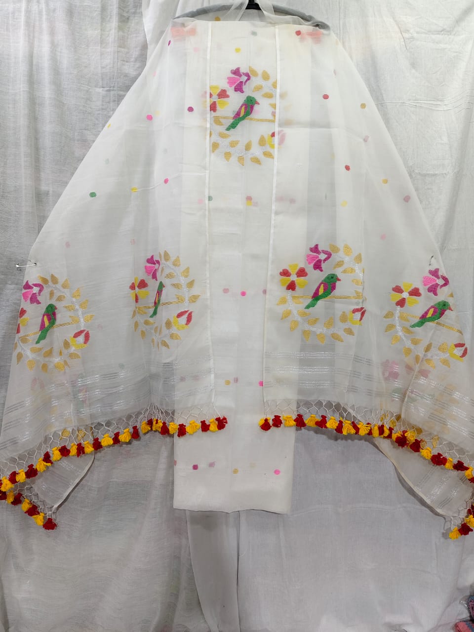 Pinjra~ Muslin Handwoven Jamdani Suits – Perfect Summer Elegance