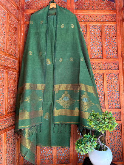 Jarau – Organic Linen High-Quality Needle Jari Meenakari Jamdani Suit (2-Piece Set)