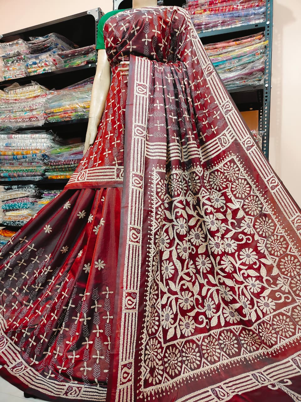 Traditional Shantiniketan Hand Kantha Stitch Saree in Blended Bangalore Silk | Rihyaaz