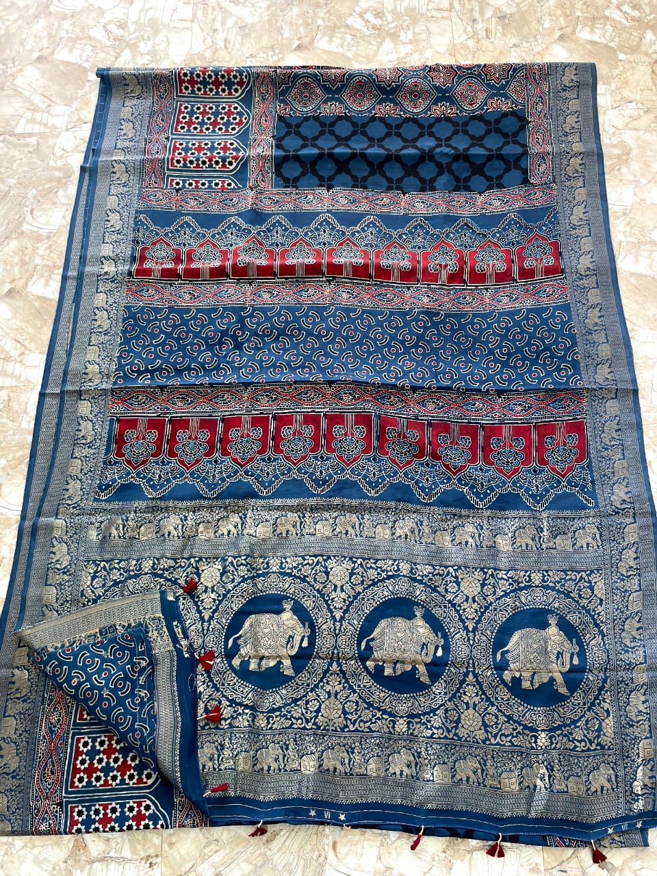Dola Benarasi Pallu Ajrakh Hand Block Print Saree | Authentic Handloom Elegance